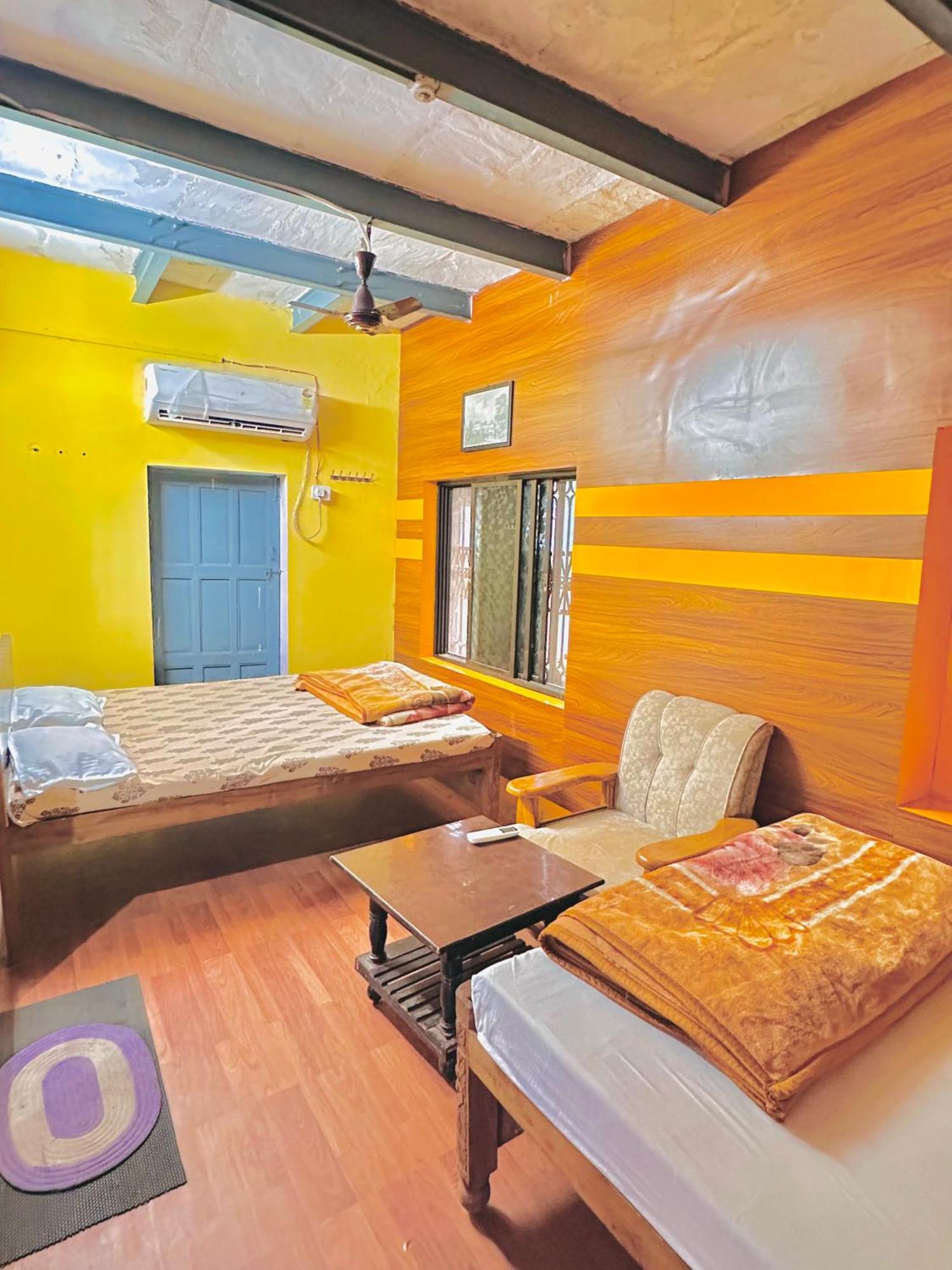 Home Stay Suraj Inn Varanasi Exterior foto