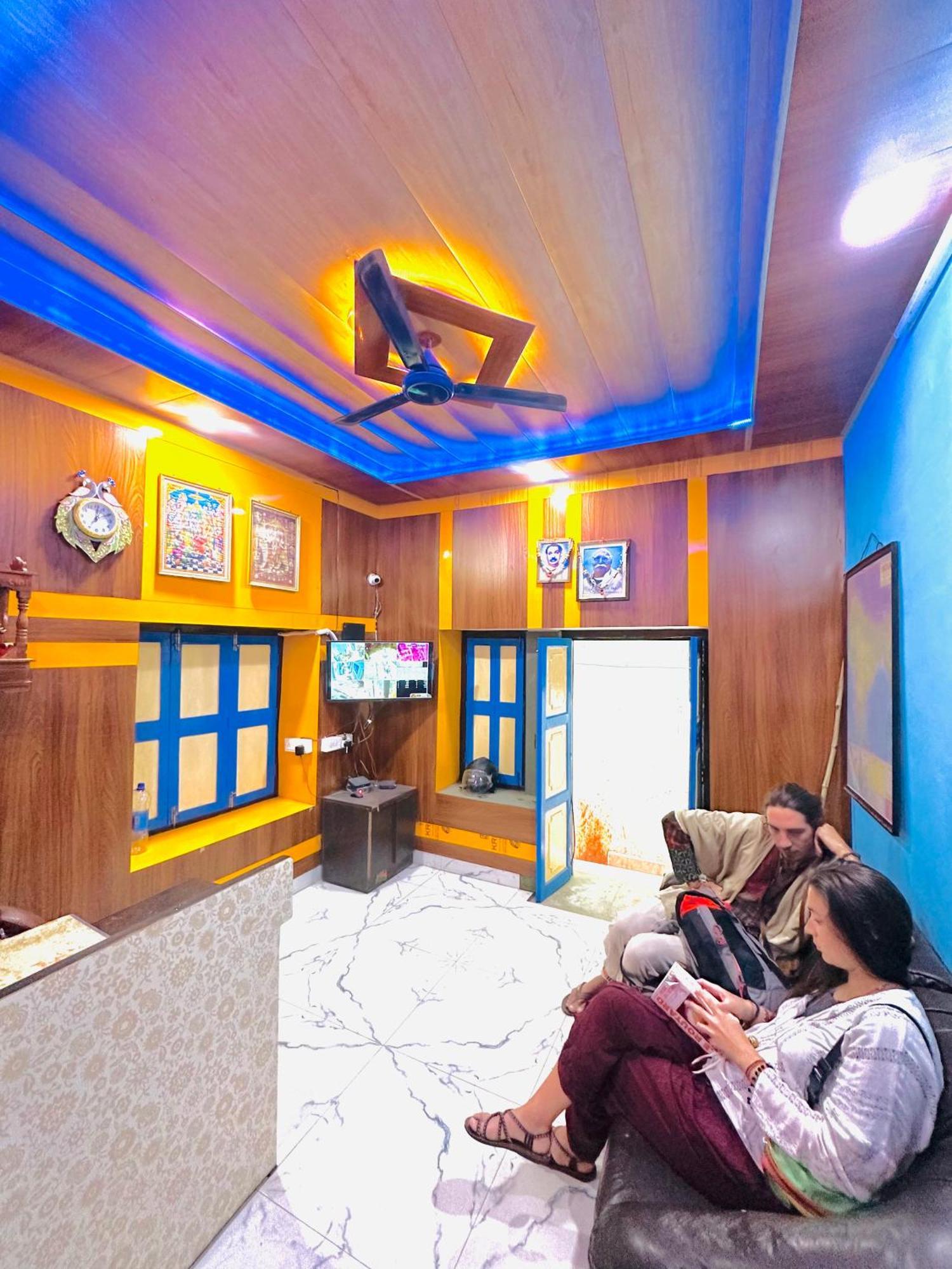 Home Stay Suraj Inn Varanasi Exterior foto